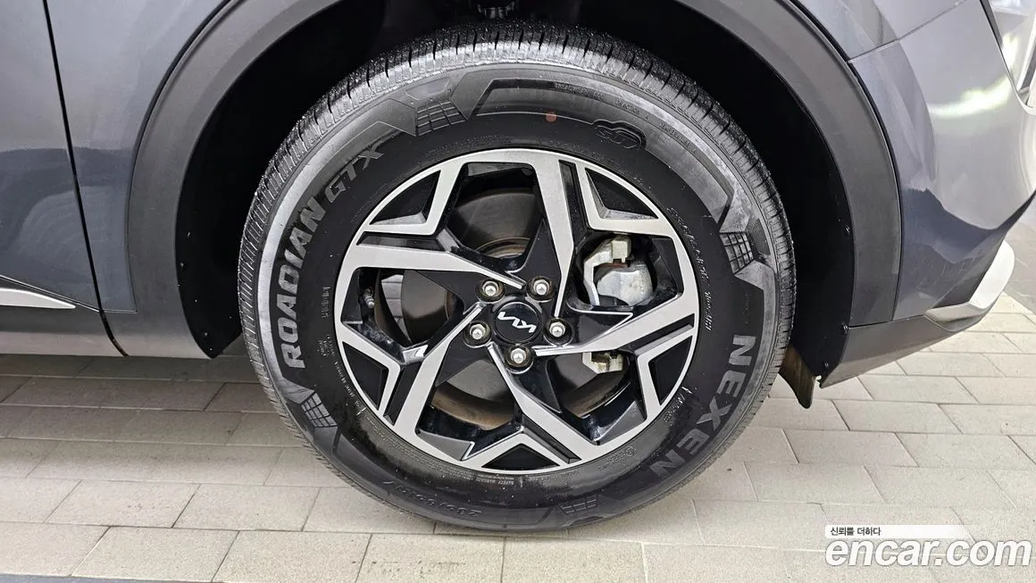 Kia Sportage — фото 5