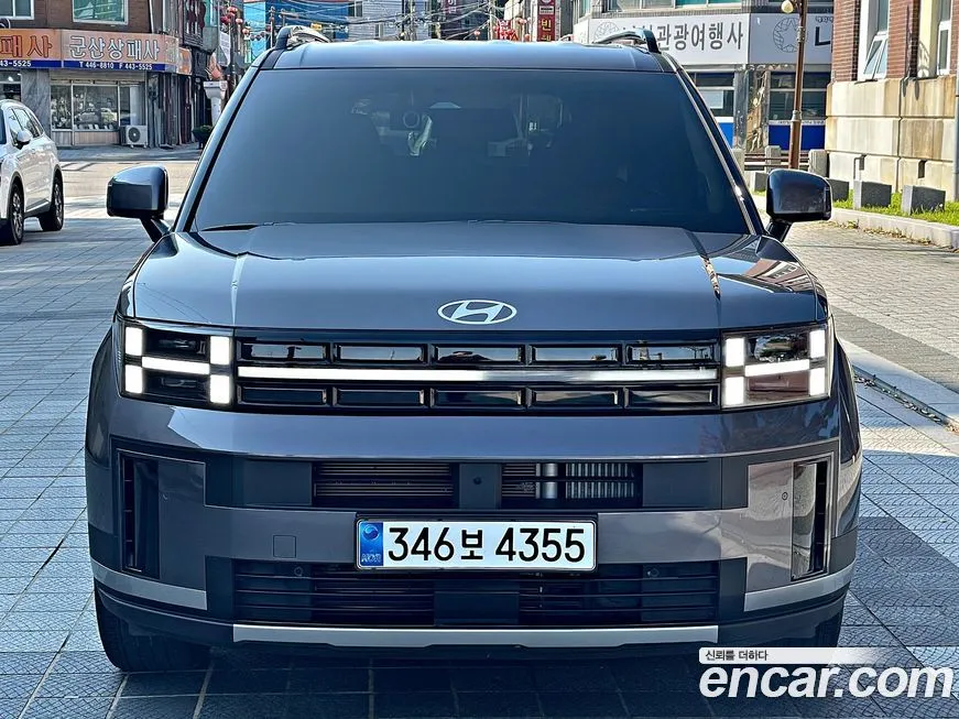 Hyundai Santafe — фото 1