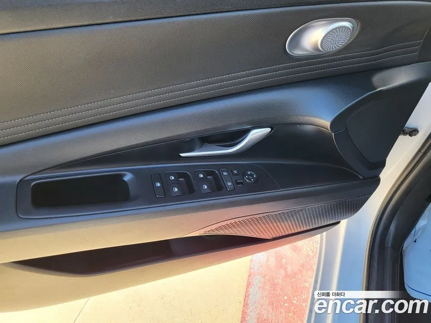 Hyundai AVANTE — фото 10