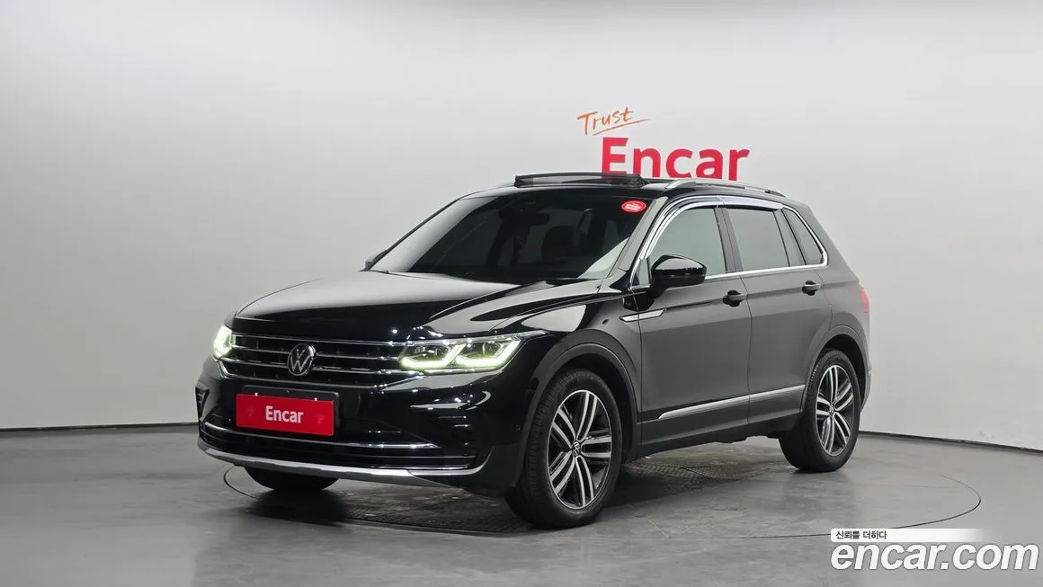 Volkswagen Tiguan — фото 1