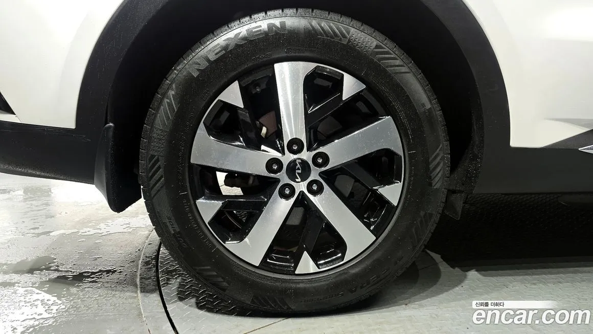 Kia Sorento — фото 5