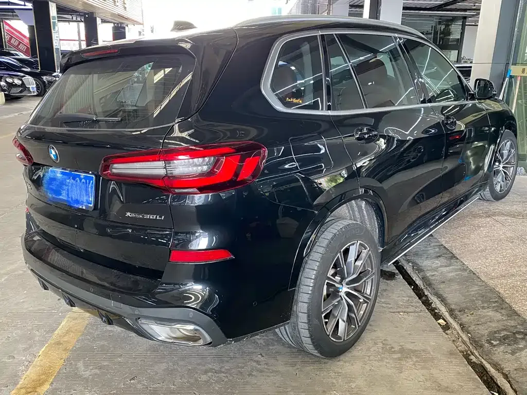 BMW X5 — фото 4