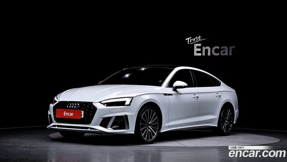 Audi A5 — фото 1