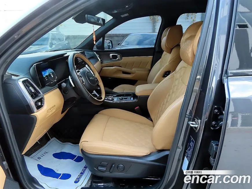 Kia Sorento — фото 5