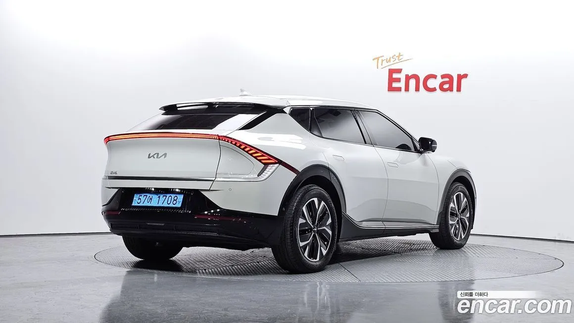 Kia EV6 — фото 2