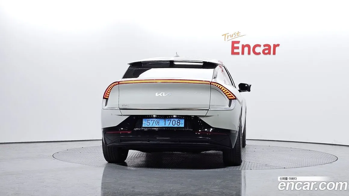 Kia EV6 — фото 4