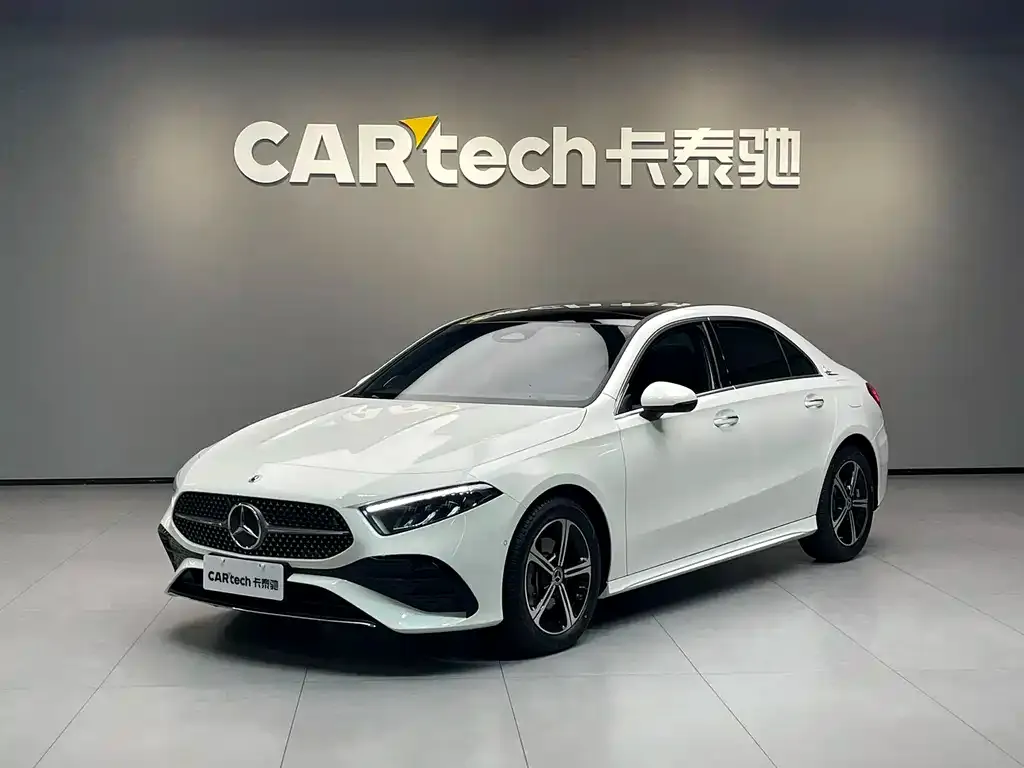 Mercedes-Benz A-Class — фото 1