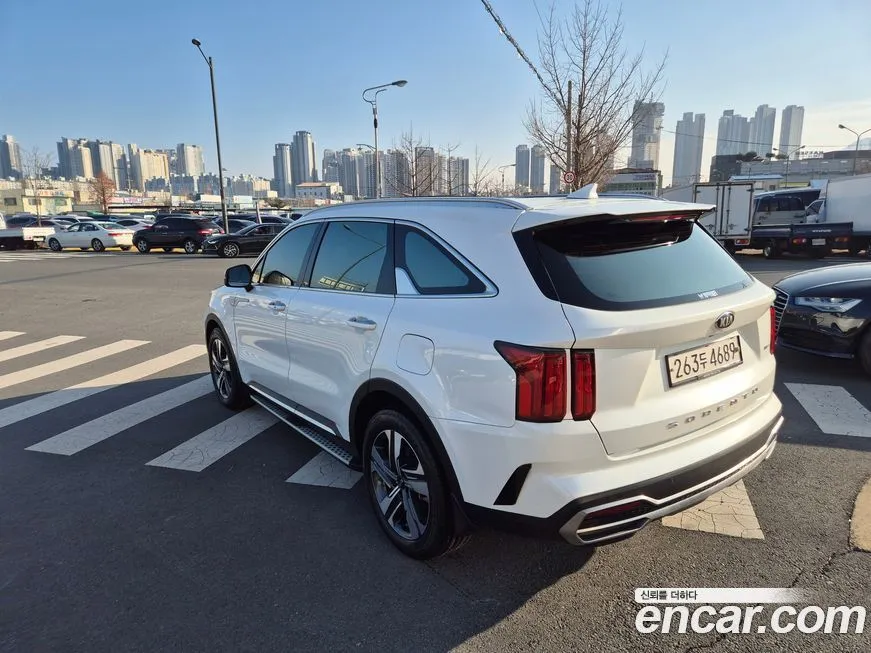 Kia Sorento — фото 7
