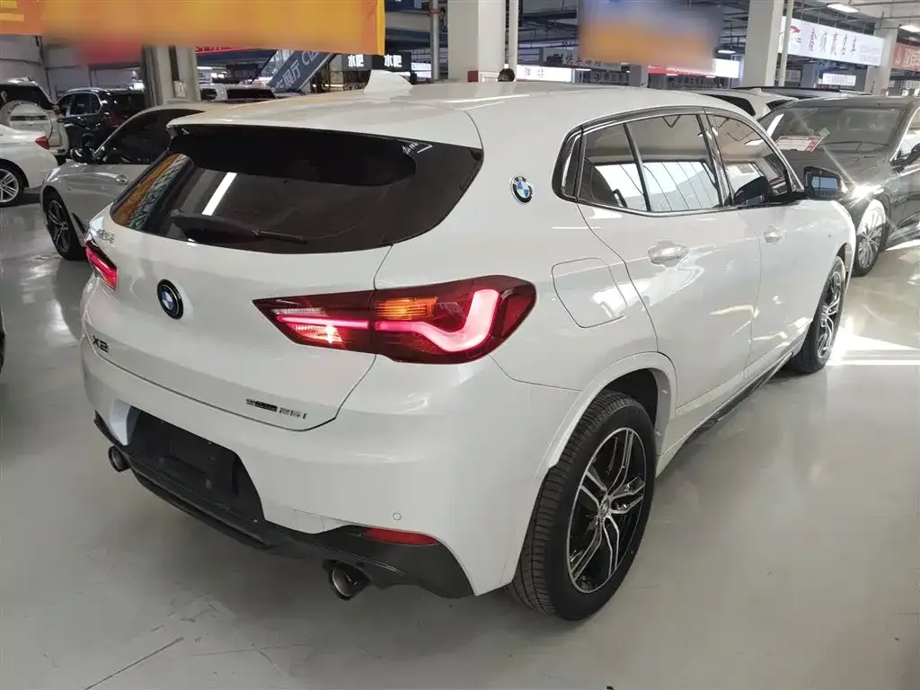 BMW X2 — фото 7