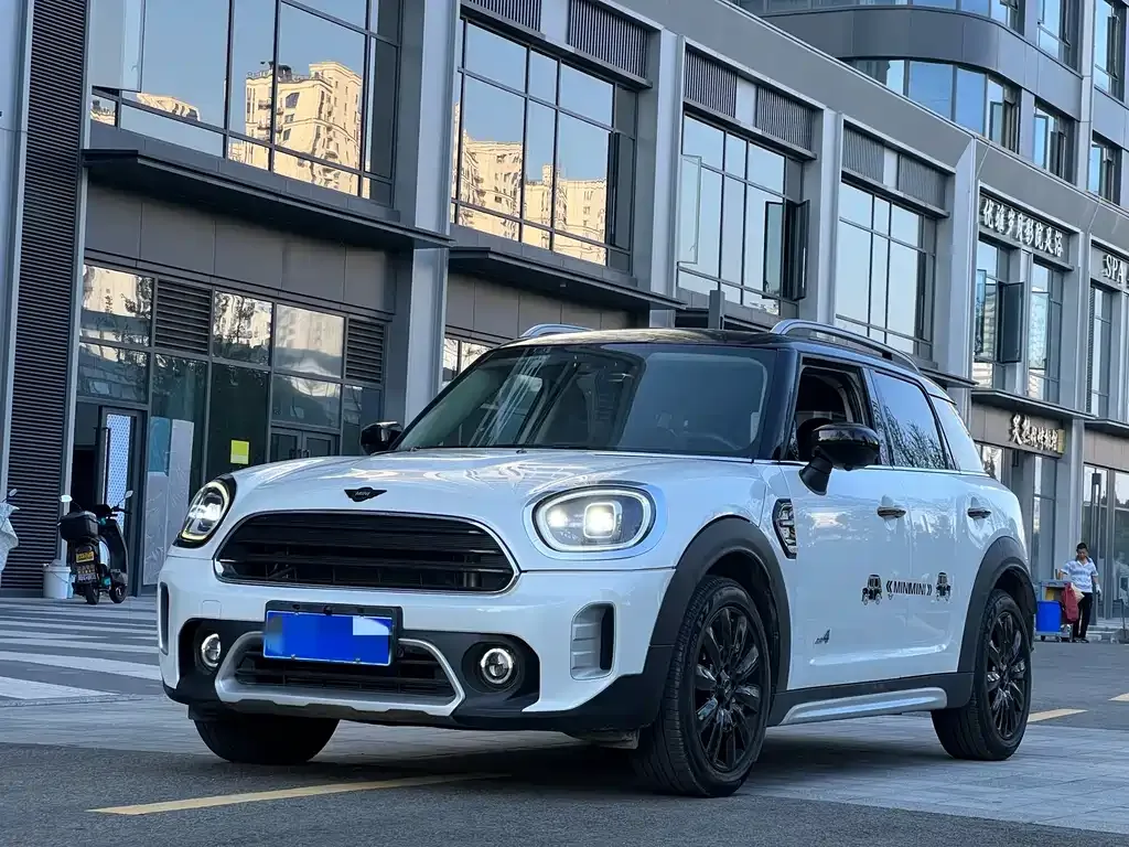 MINI Countryman — фото 1