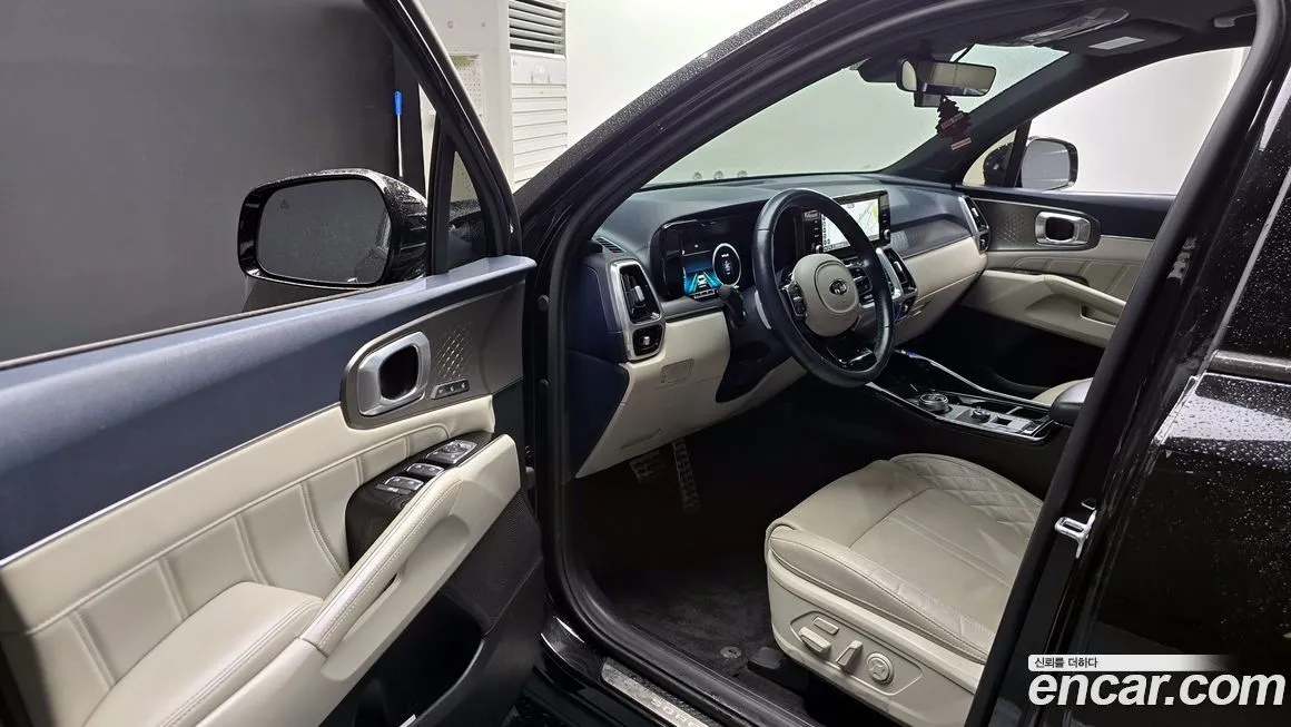 Kia Sorento — фото 10