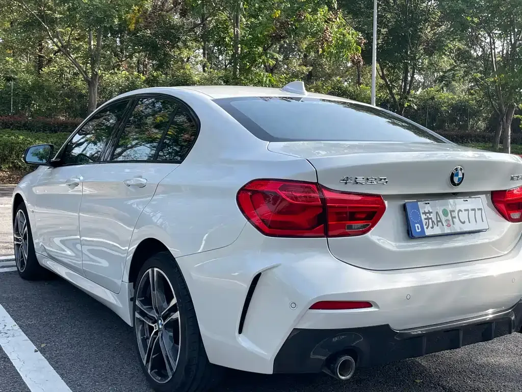 BMW 1 Series — фото 10