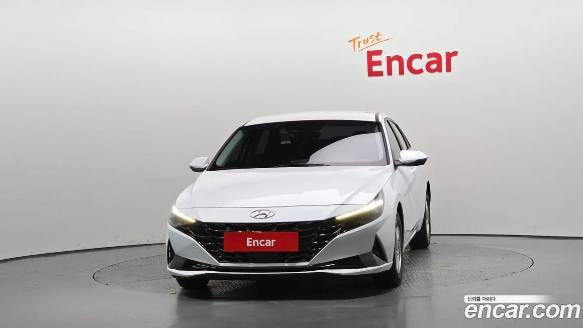Hyundai AVANTE — фото 3