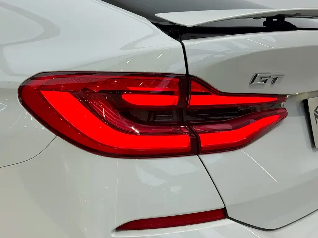 BMW 6 Series GT — фото 7