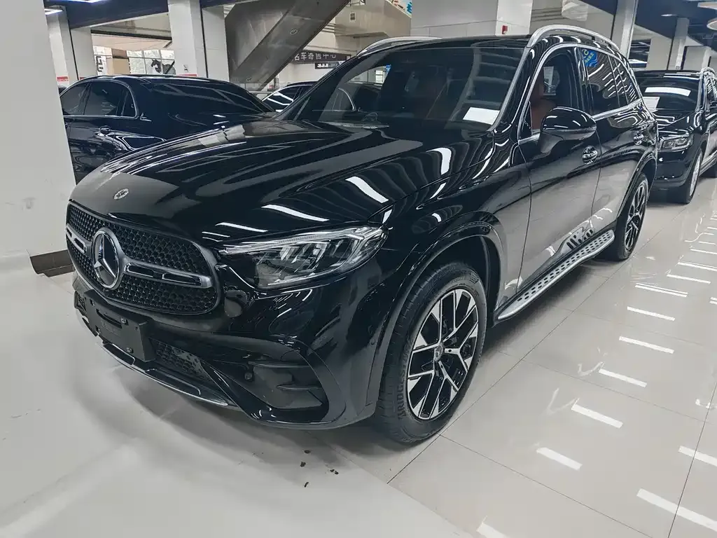 Mercedes-Benz GLC — фото 1