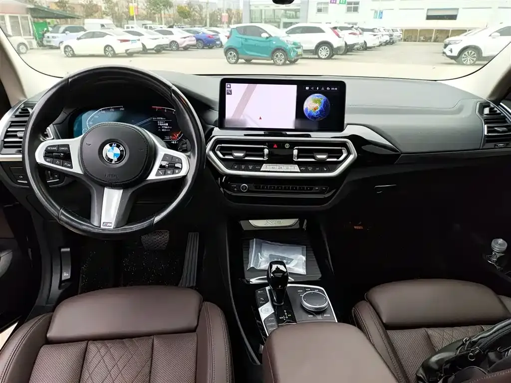 BMW X3 — фото 10