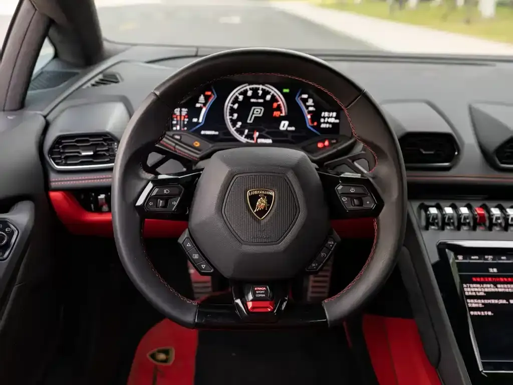 Lamborghini Huracan — фото 7