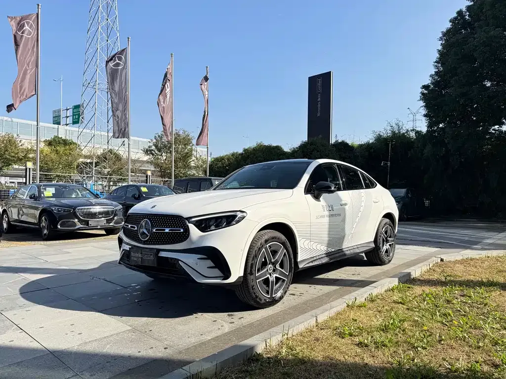 Mercedes-Benz GLC Coupe — фото 1