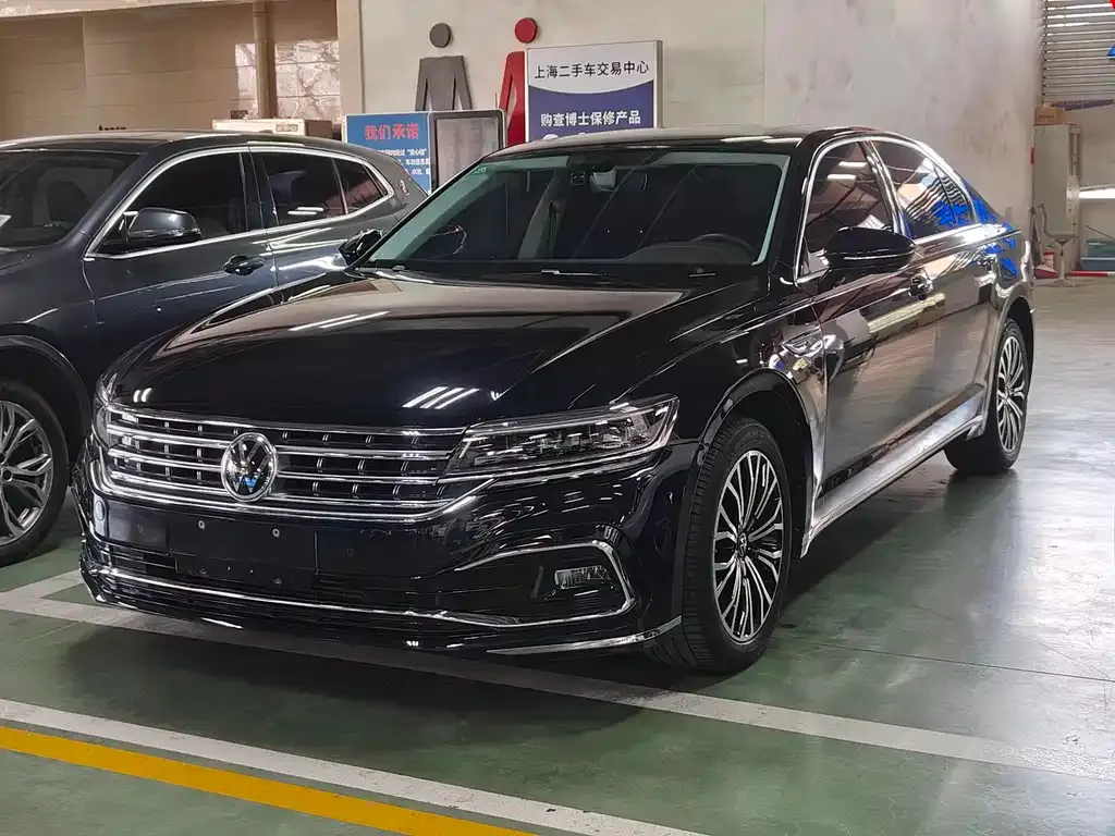 Volkswagen Phideon — фото 1