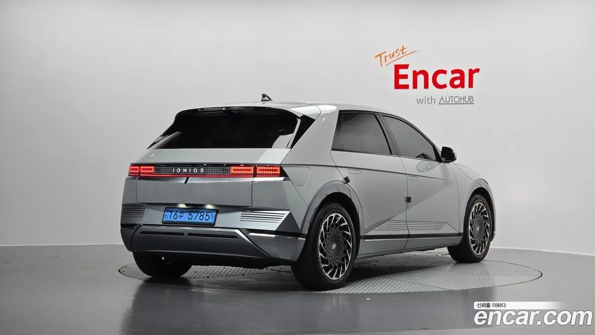 Hyundai Ioniq5 — фото 2