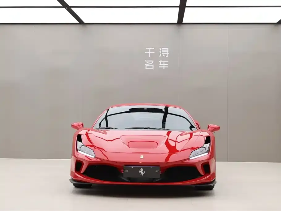 Ferrari F8 — фото 2