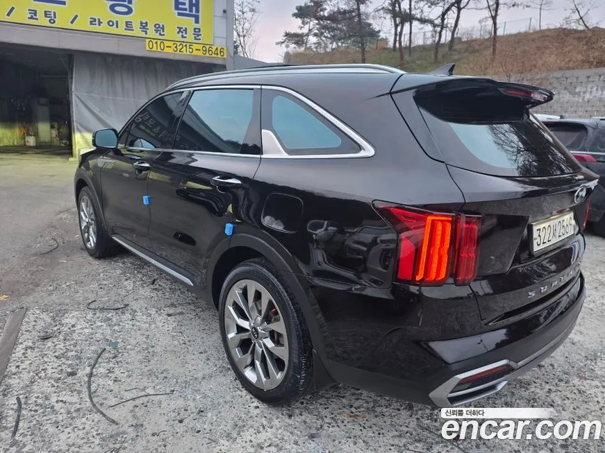 Kia Sorento — фото 5