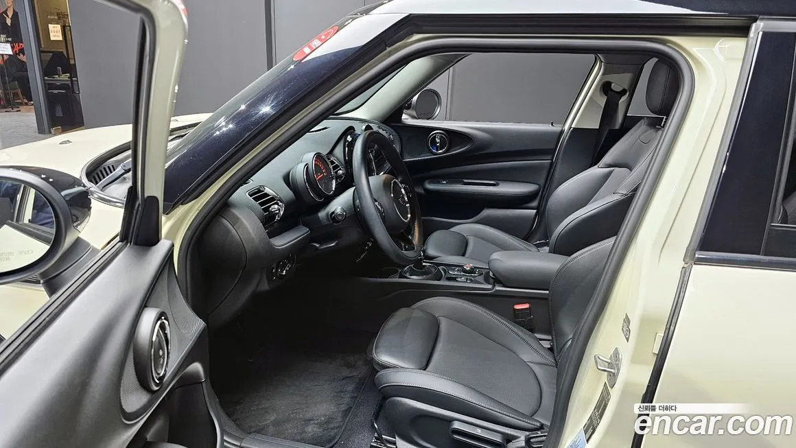 Mini Clubman — фото 10