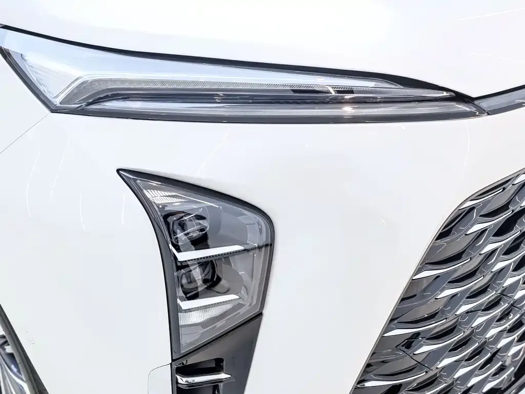 Buick GL8 Hybrid — фото 9