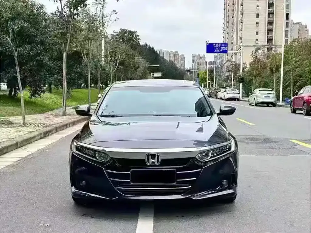 Honda Accord — фото 2