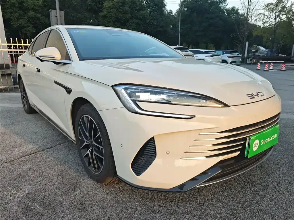 BYD Seal 07 DM-i — фото 4