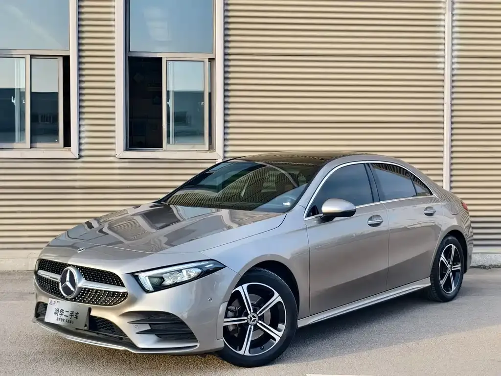 Mercedes-Benz A-Class — фото 1
