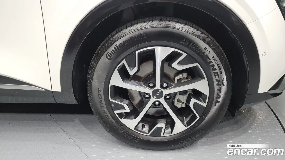 Kia Sportage — фото 5