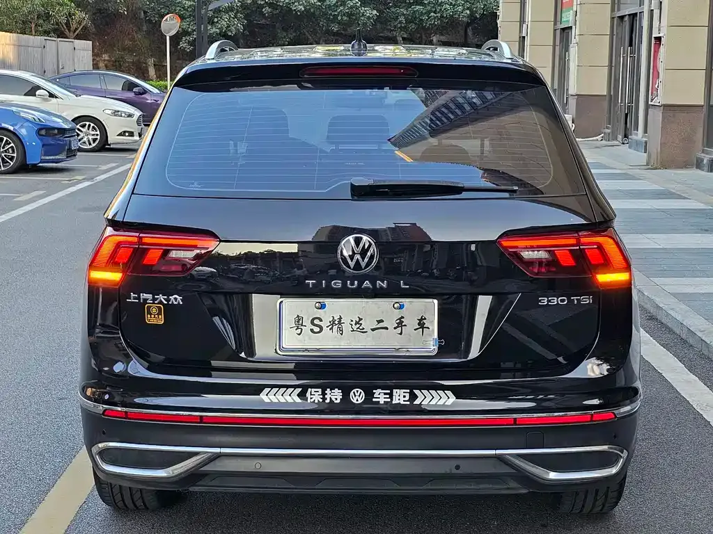 Volkswagen Tiguan L — фото 6