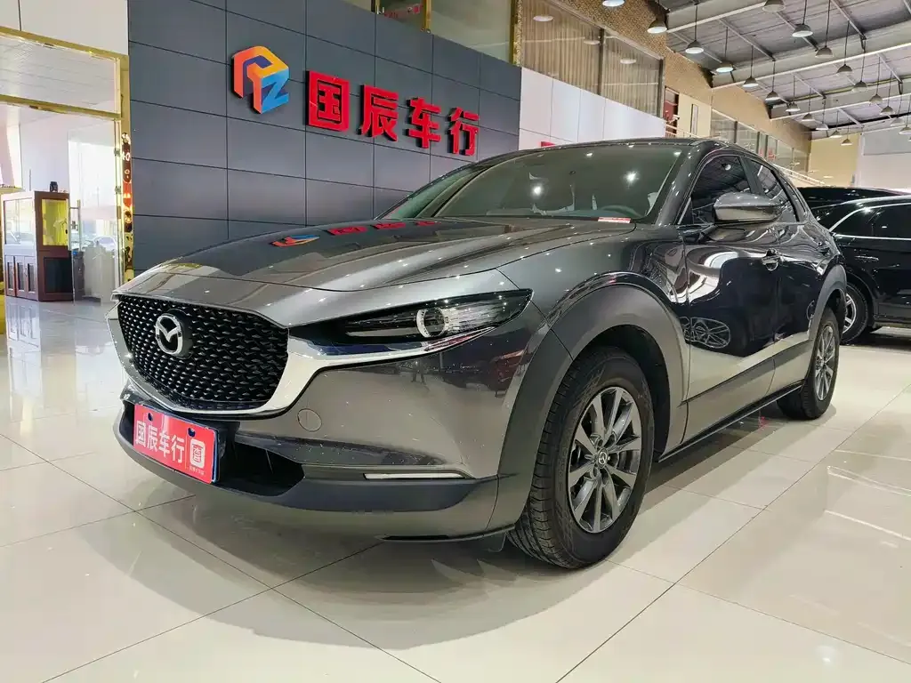 Mazda CX-30 — фото 1