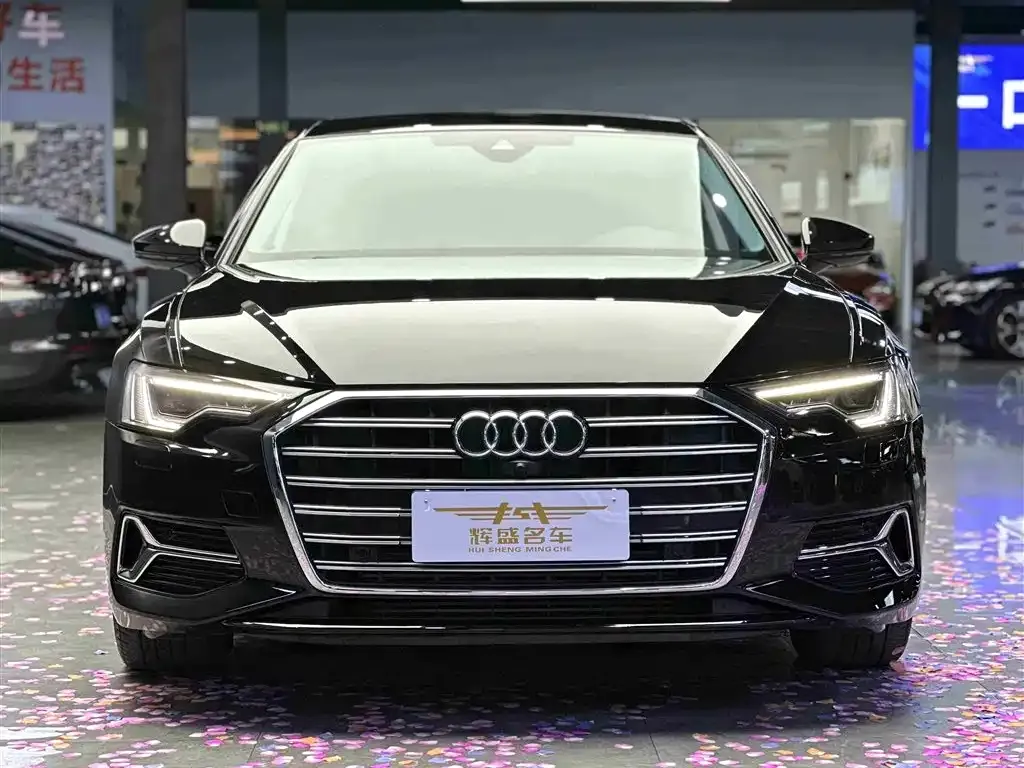 Audi A6L — фото 2
