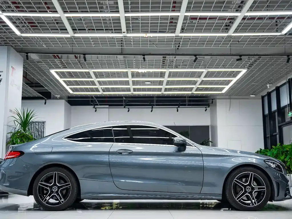 Mercedes-Benz C-Class (Import) — фото 4