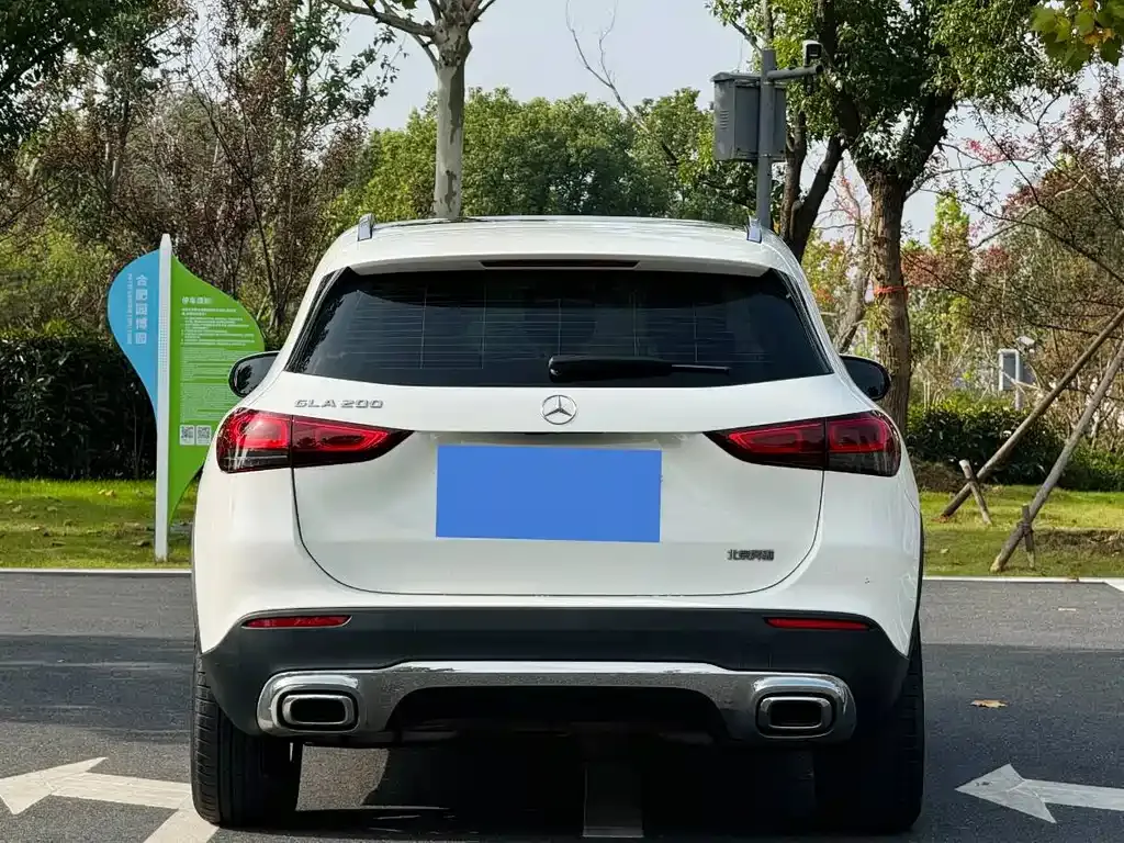 Mercedes-Benz GLA — фото 4