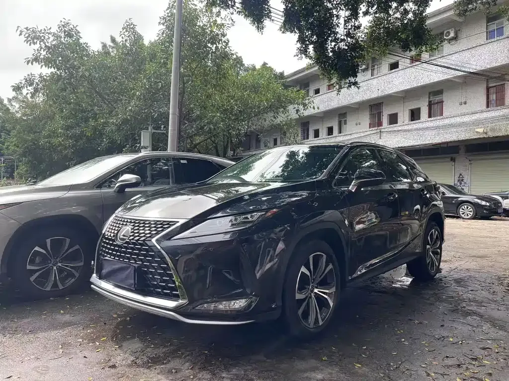 Lexus RX — фото 2