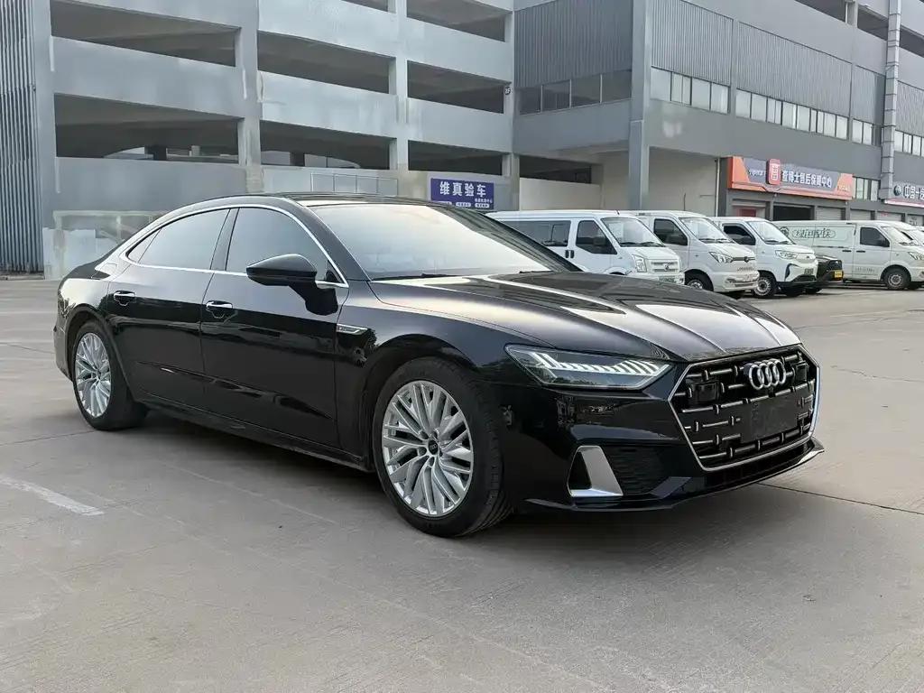 Audi A7L — фото 3