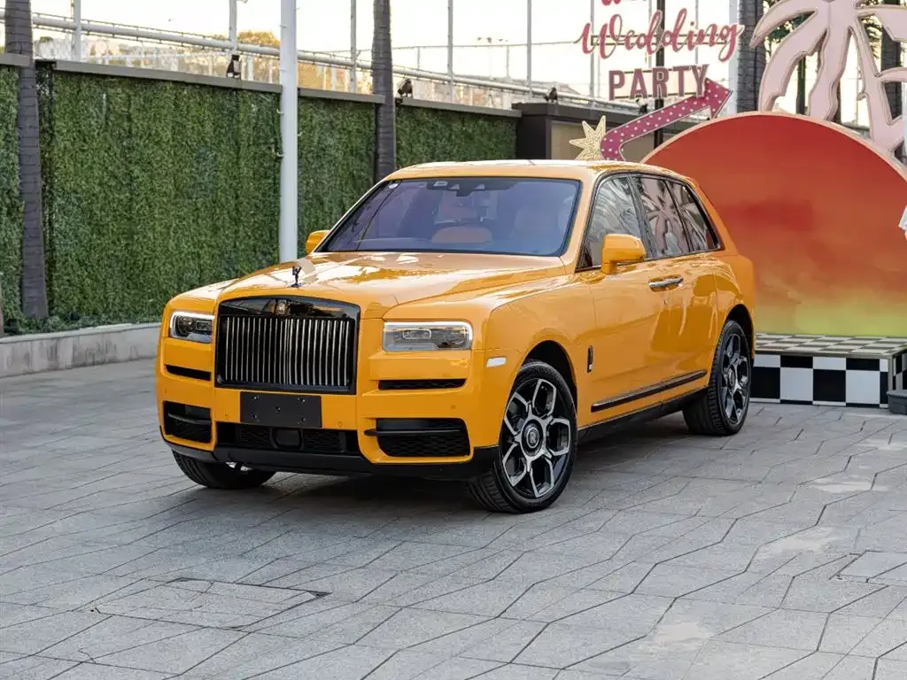Rolls-Royce Cullinan — фото 1