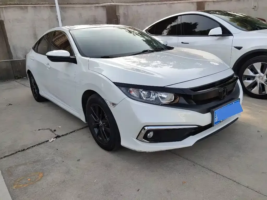 Honda Civic — фото 3