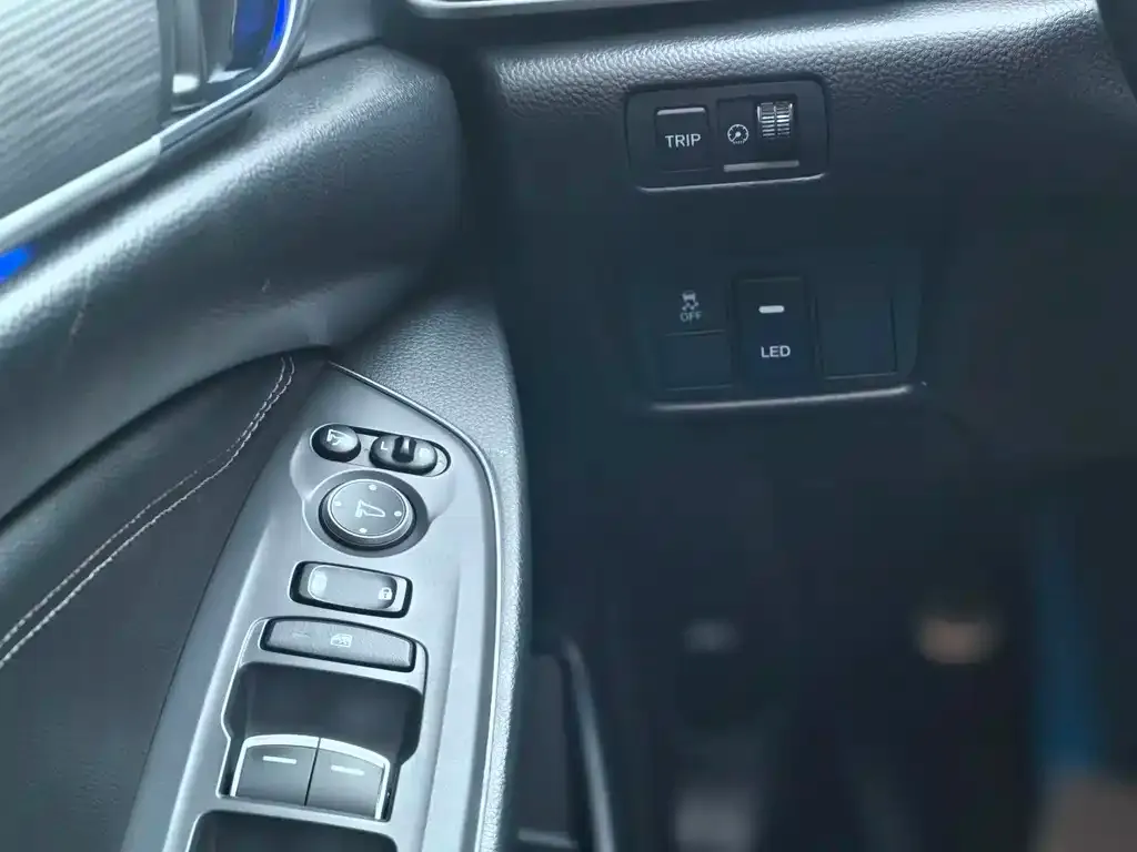 Honda Accord — фото 10