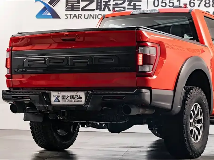 Ford F-150 Raptor — фото 8
