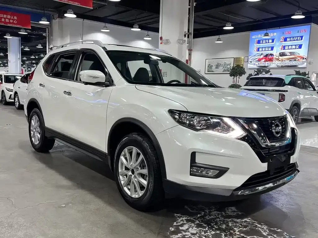 Nissan X-Trail — фото 2
