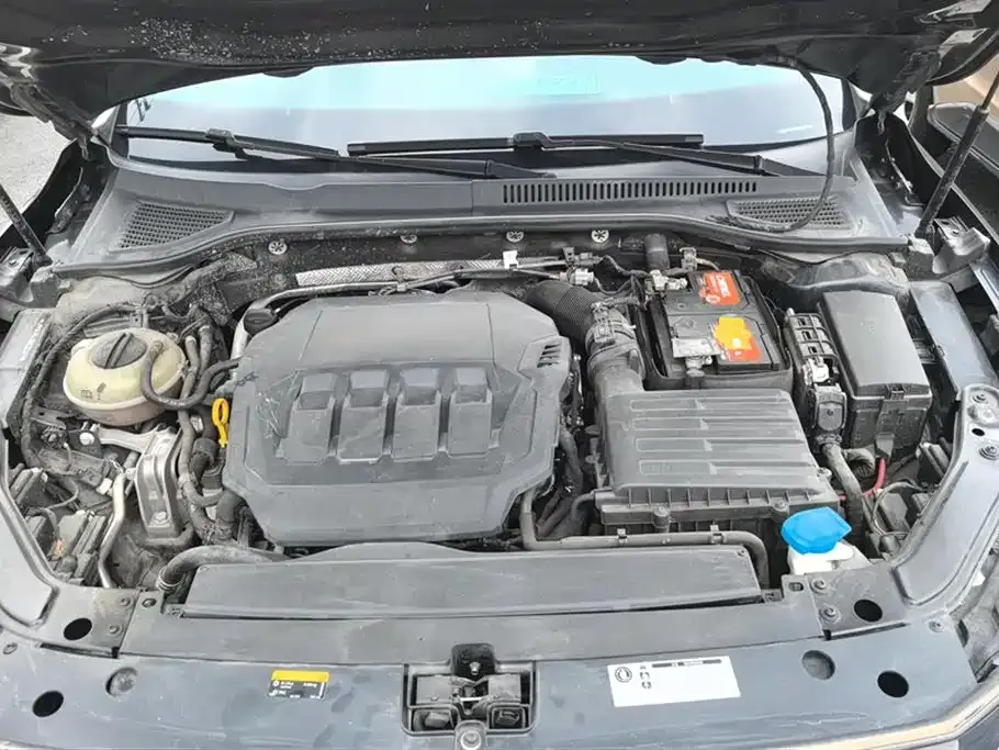Volkswagen Passat — фото 10