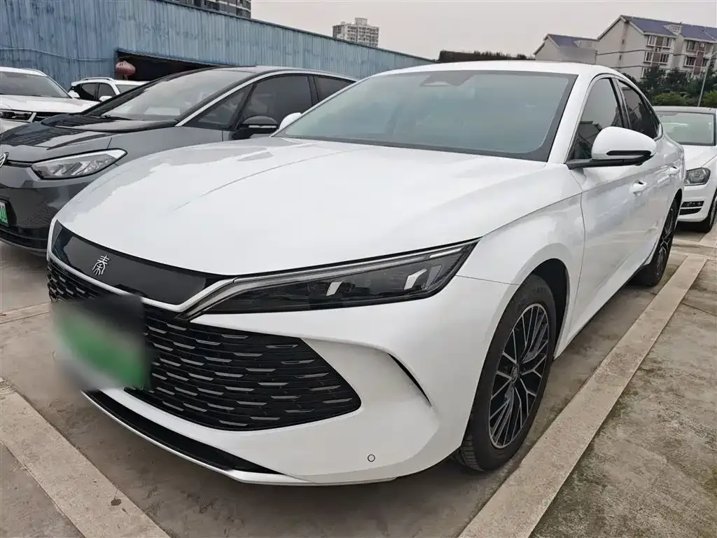 BYD Qin L — фото 1