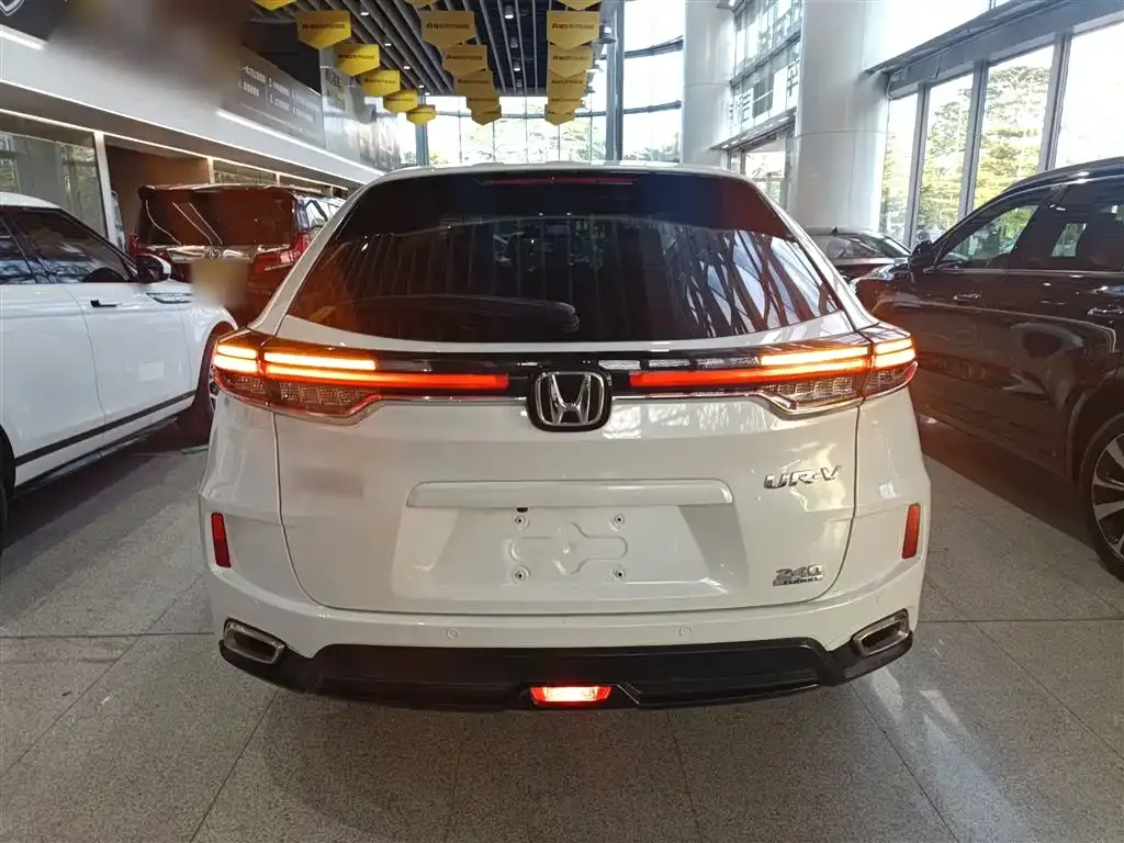 Honda UR-V — фото 6
