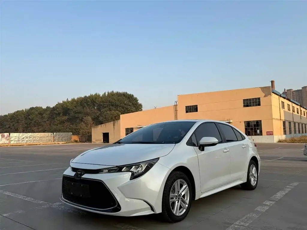 Toyota Levin — фото 1