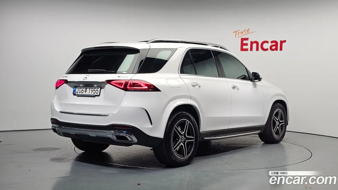 Mercedes-Benz GLE-Class — фото 2