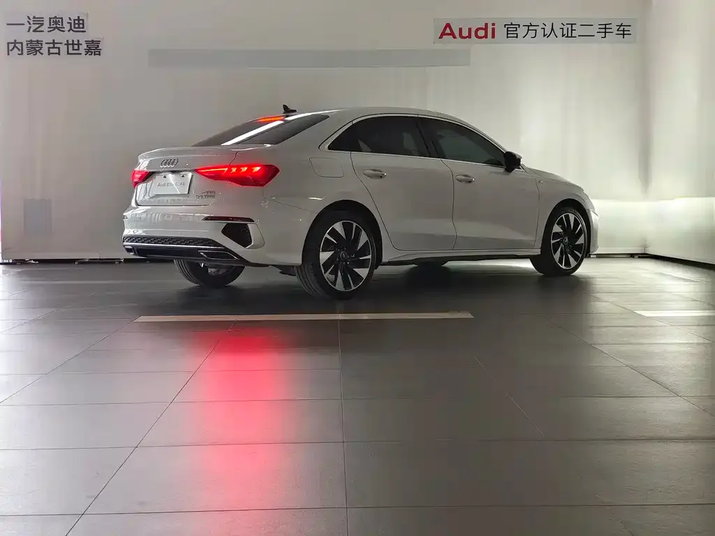 Audi A3 — фото 3